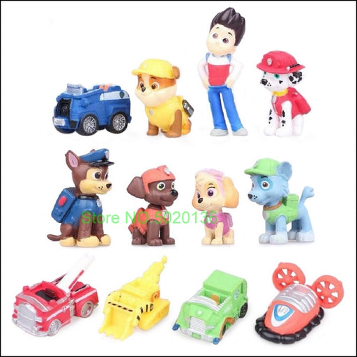 מארז 12 בובות דמויות קטנות